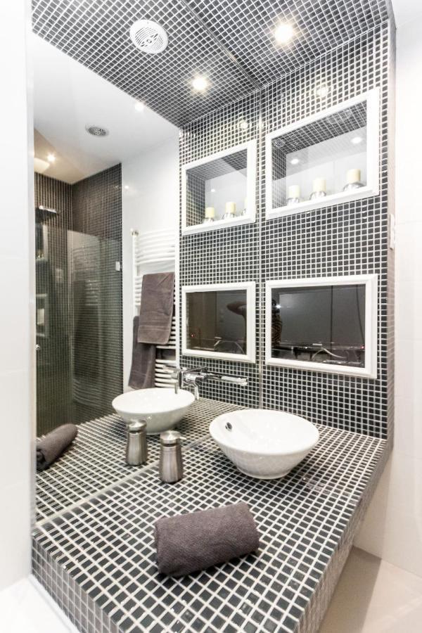 Bpr Sophisticated Astoria Suite With Balcony Budapest Bagian luar foto