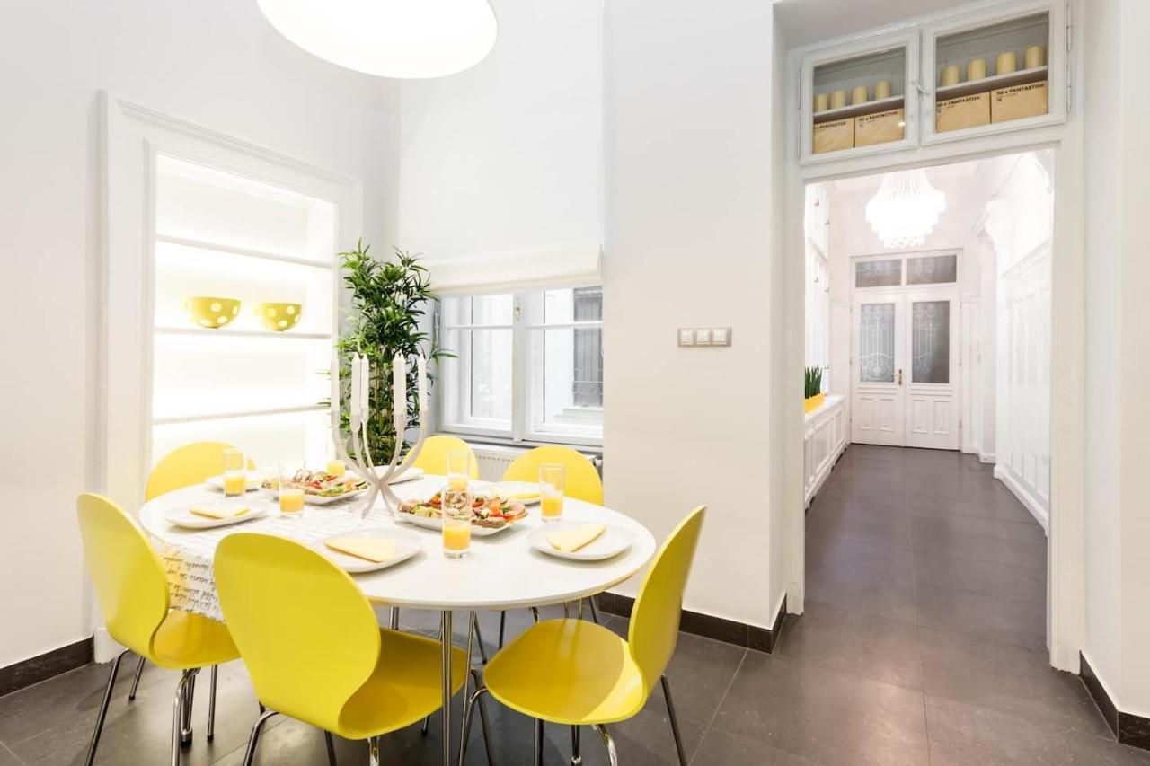 Bpr Sophisticated Astoria Suite With Balcony Budapest Bagian luar foto
